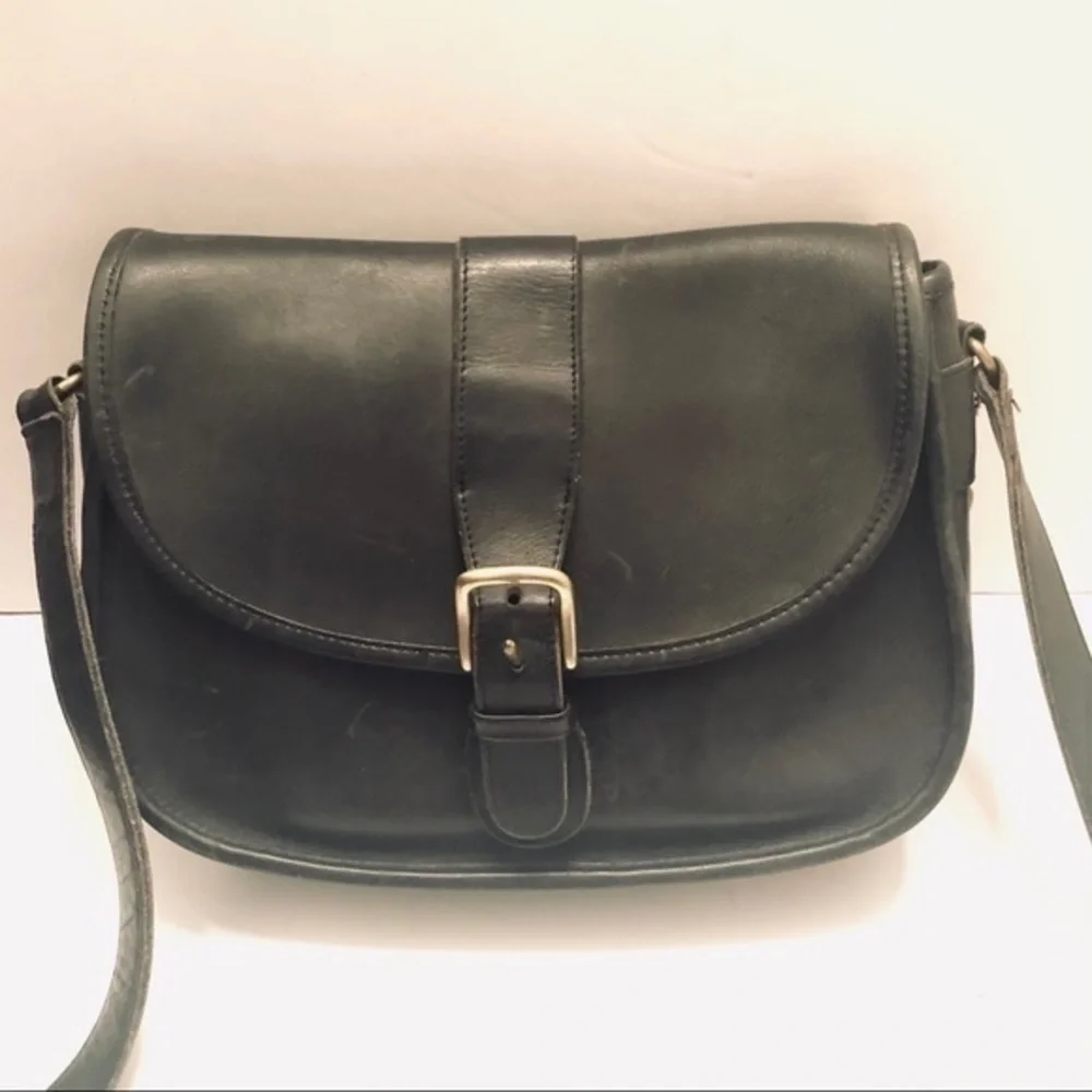 Coach vintage black leather Chelsea saddle bag